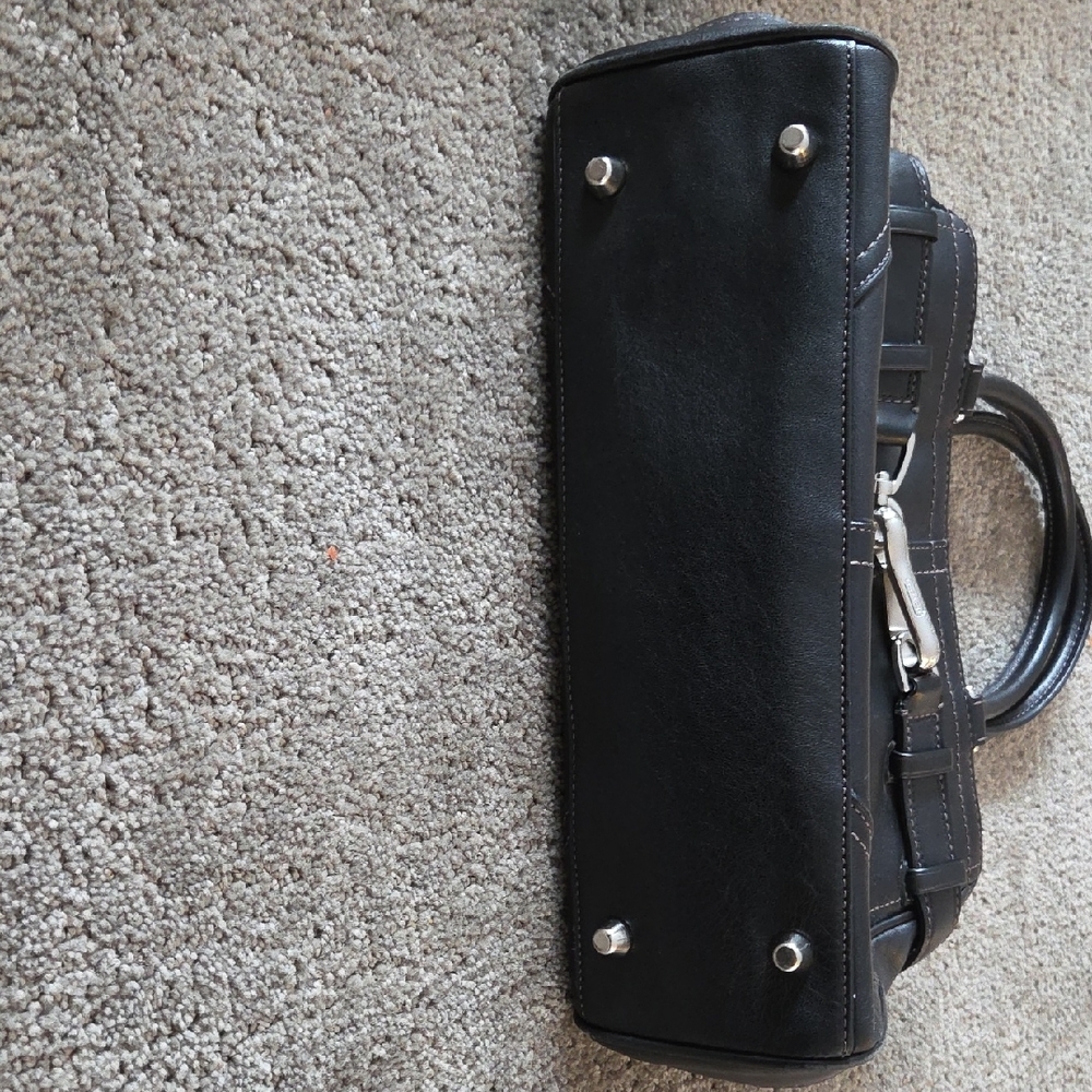 Coach Black Leather Shoulder Bag - Picture 3 of 7